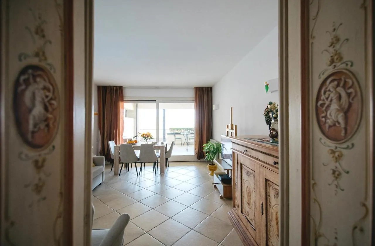 Taormina Lux & Elite Apartments - Taormina Holidays 0*,  Италия